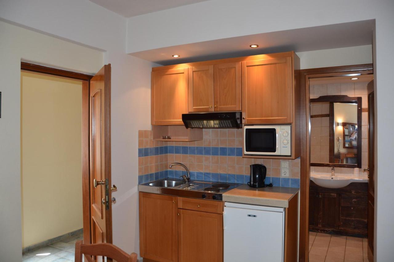 Eleni Beach Apartment Сталида Экстерьер фото