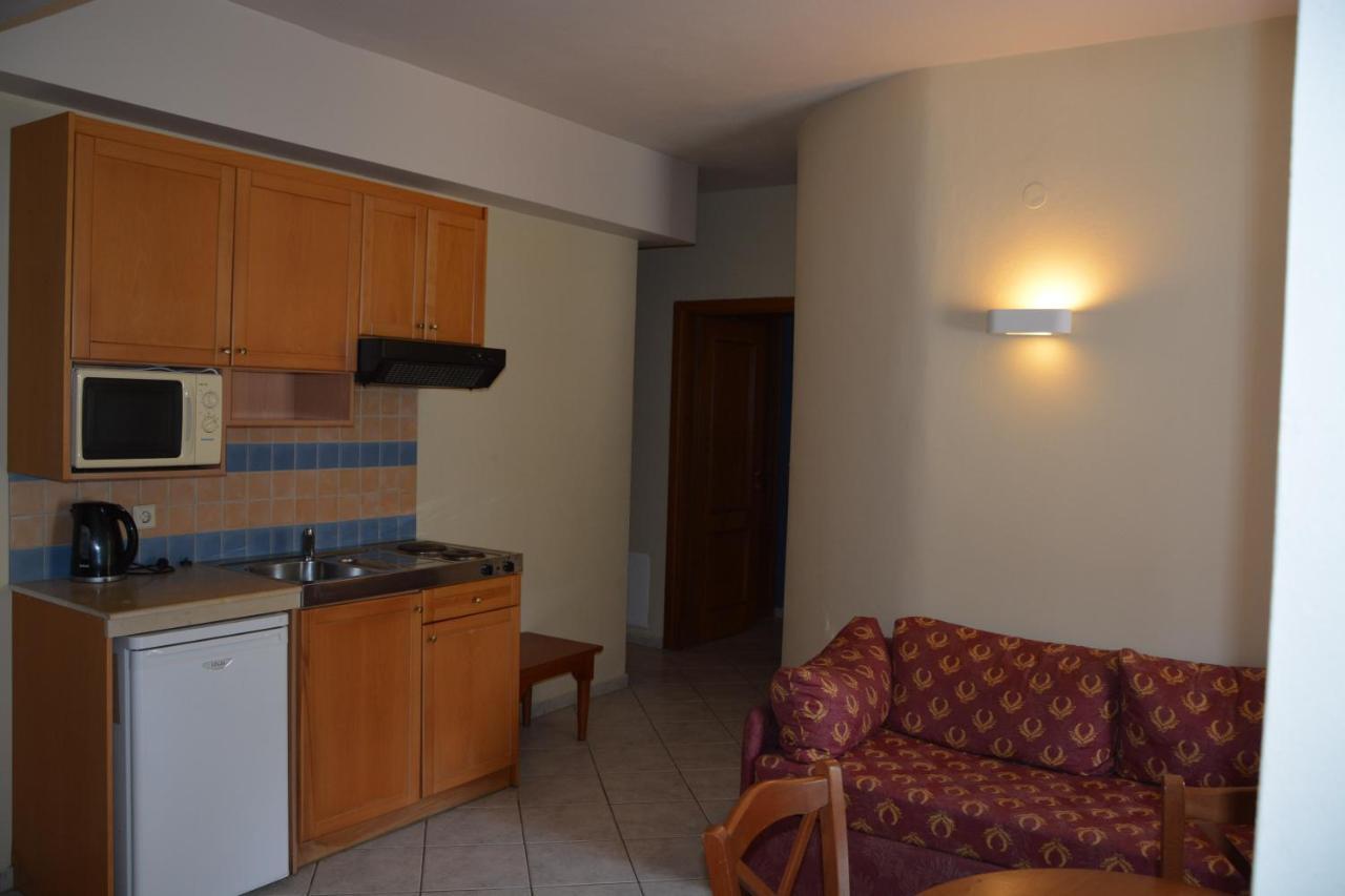 Eleni Beach Apartment Сталида Экстерьер фото